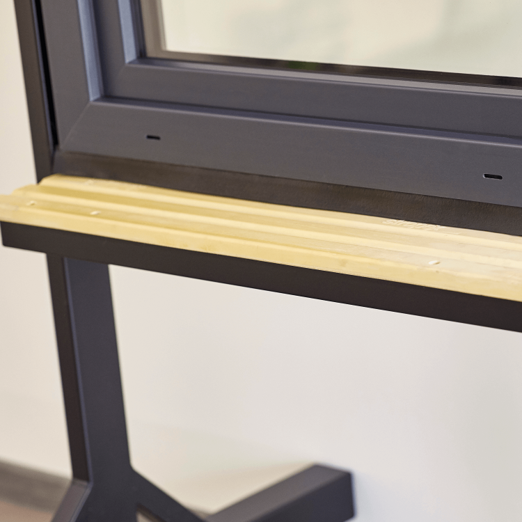 system SMART RAILING – montaż parapetów zewnętrznych na ciepłym parapecie STROPEX